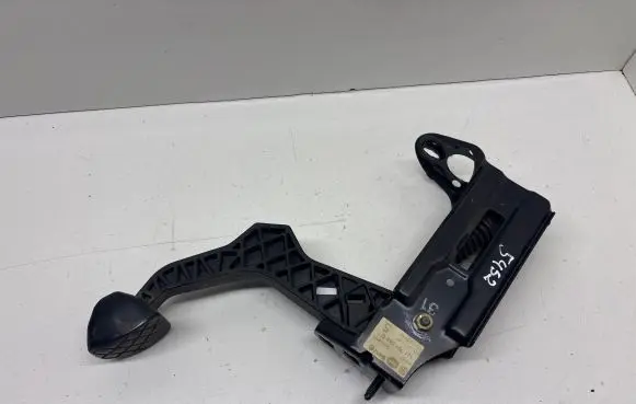 Audi A3 S3 8L Clutch pedal 1J1721059