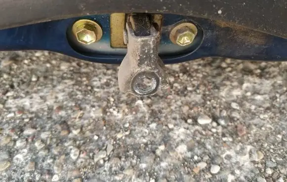 Toyota Yaris Front door check strap stopper 