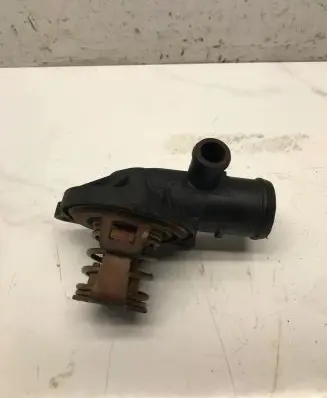 Audi A5 8T 8F Thermostat 059121111AA