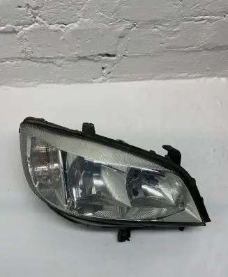Opel Zafira A Headlight/headlamp 90582022