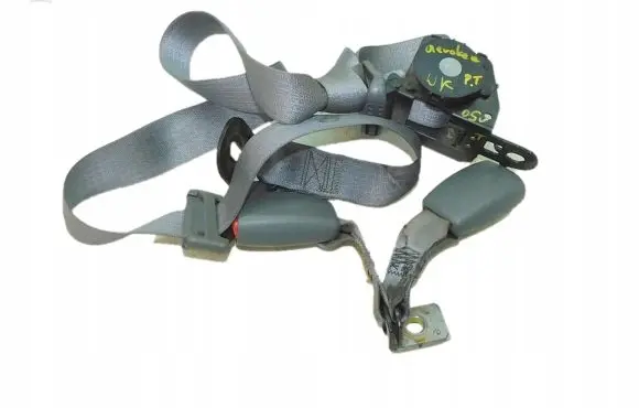 Jeep Grand Cherokee (WK) Rear seatbelt