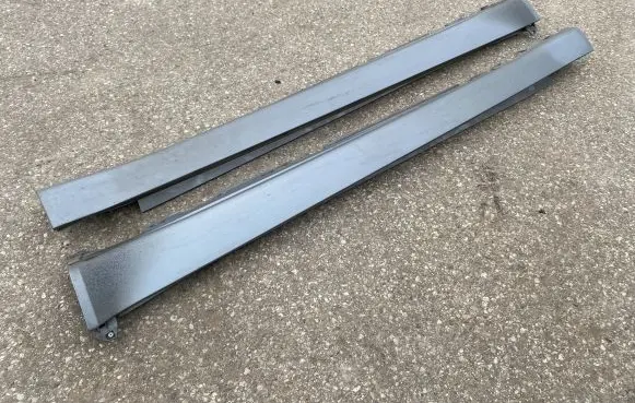 BMW X5 E70 Sill 8038289 8038290