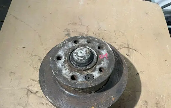 Mercedes-Benz Sprinter W901 W902 W903 W904 Rear brake disc