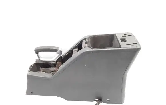 Opel Antara Center console