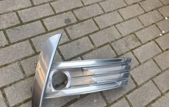 Toyota Corolla E160 E170 Front fog light trim/grill 8148102630