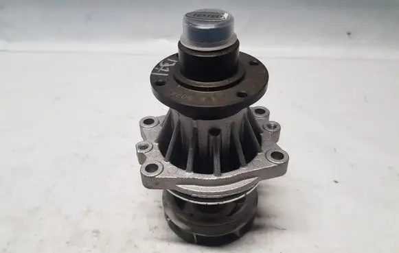 BMW 3 E36 Water pump PA502A 462362