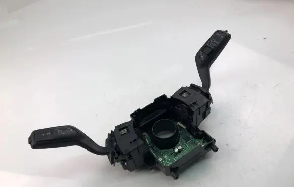 Ford Puma Indicator stalk H1BT3F944AJ