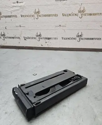 Audi A3 S3 8P Cup holder 8P0862534B