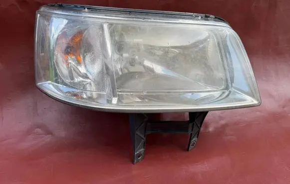 Volkswagen Transporter - Caravelle T5 Headlight/headlamp 7H1941016S