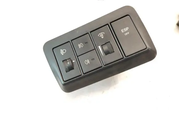 Hyundai Santa Fe ESP (stability program) switch 70528C 202002962 70522