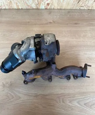 Volkswagen Scirocco Turbo 03L253019 BV43B0139 50144542