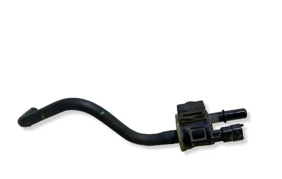 Chrysler Pacifica Breather valve 04627694AB