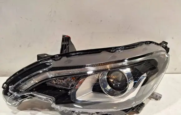 Peugeot 308 Headlight/headlamp