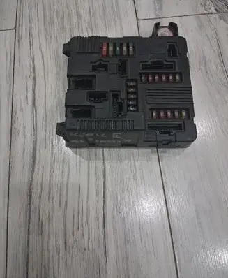 Renault Megane II Fuse box set 8200306032a
