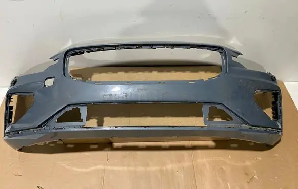 Volvo V60 Front bumper 31690530