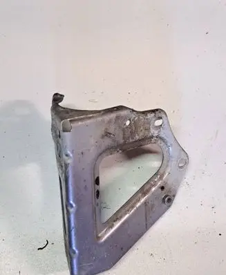Audi A6 S6 C6 4F Fender mounting bracket 4F0821135B