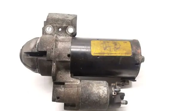 BMW 5 E60 E61 Starter motor 7801203