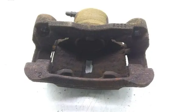 Nissan Qashqai Front brake caliper