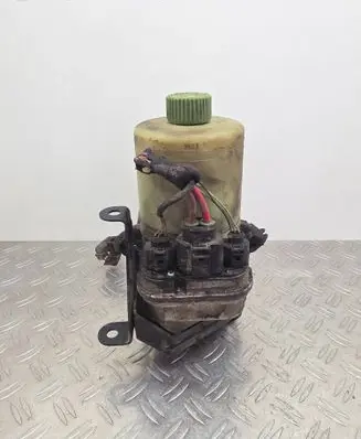 Audi A2 Power steering pump 6Q0423376