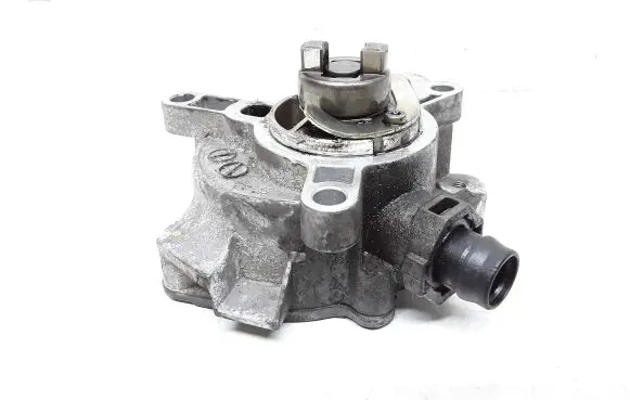 Volvo V70 Vacuum pump 31316688