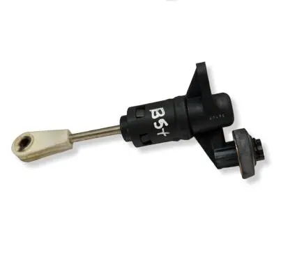 Volkswagen PASSAT B5.5 Clutch master cylinder 8E1721401AG