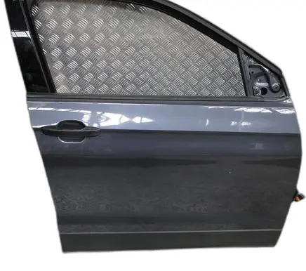 Volkswagen T-Cross Front door