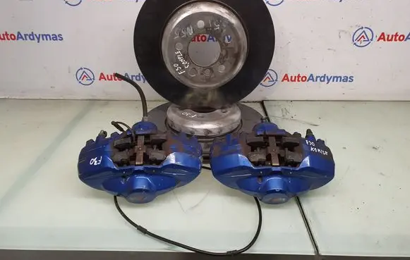 BMW 3 F30 F35 F31 Brake discs and calipers set 6894382 6799461 6799462