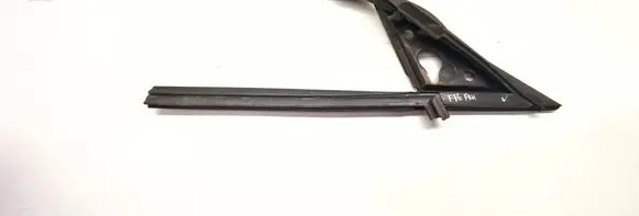 BMW 4 F36 Gran coupe Rubber seal front door window/glass 7310194