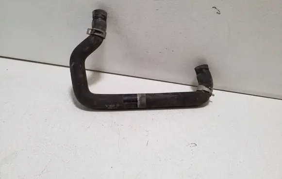 Nissan Pathfinder R51 Engine coolant pipe/hose 21047EB300