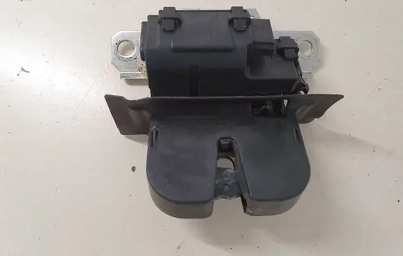 Opel Insignia A Tailgate/trunk/boot lock/catch/latch