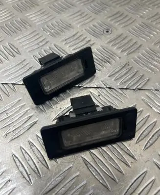 Audi A4 S4 B8 8K Number plate light 8T0943021