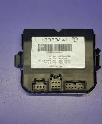 Opel Insignia A Tailgate/trunk control unit/module 13333641