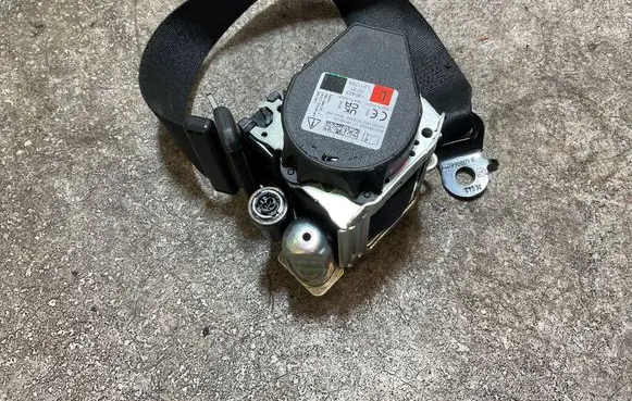 Audi E-tron GT Rear seatbelt 9J1857805H 642186400D 2806P1004023