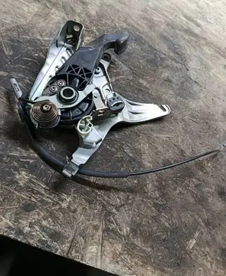 Mercedes-Benz C W204 Handbrake/parking brake lever assembly A2044200384 PP204420073 0905405302AL