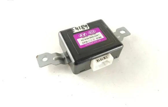 KIA Ceed Parking PDC control unit/module 957001H100 0154