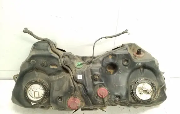 Lexus IS III XE30 Fuel tank 