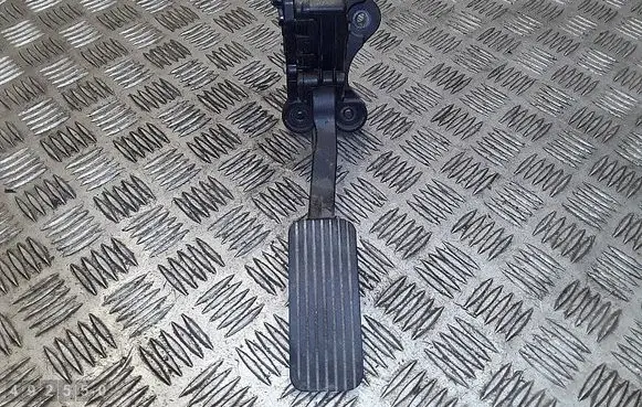 Hyundai i30 Accelerator throttle pedal 32700XXXXX