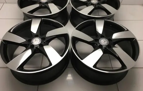 Mercedes-Benz GLK (X204) R19 alloy rim 