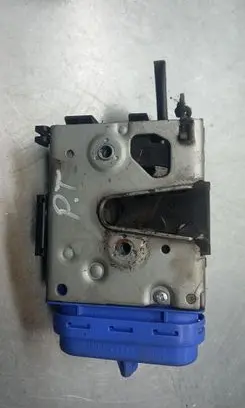 Audi A4 S4 B5 8D Rear door lock