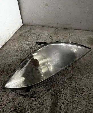 Mitsubishi Colt Headlight/headlamp