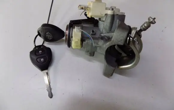 Toyota Auris 150 Ignition lock contact 851rtrety30