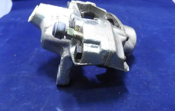 Mercedes-Benz C W202 Rear brake caliper 54591 0014205683 UBD