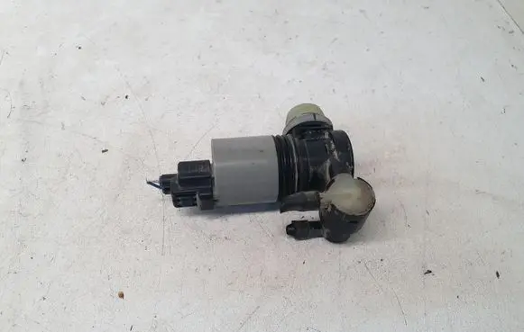 Toyota Auris E180 Windscreen/windshield washer pump 1020974 140525C 031938