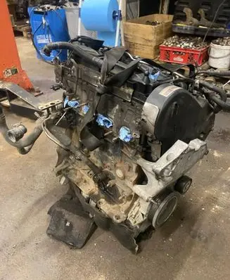 Volkswagen PASSAT B6 Engine CAY128722 D830H100 CAY