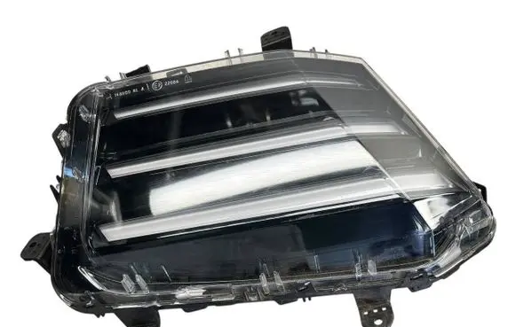 Peugeot 2008 II Front fog light 9850436380