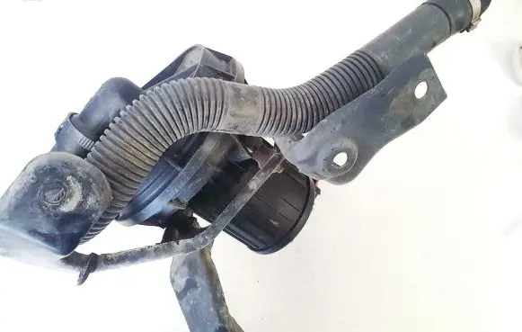 Audi A6 S6 C6 4F Secondary air pump 06a959253b 078906601g