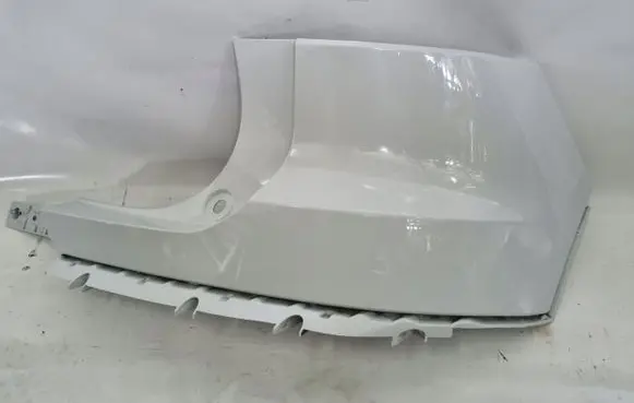 Volvo XC40 Headlight lense 31449337
