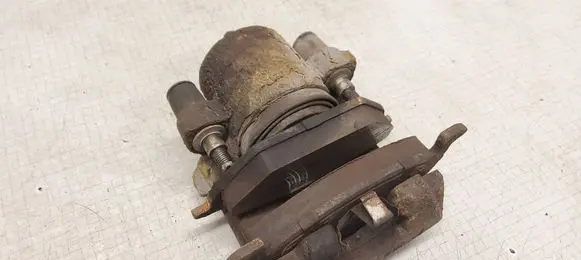 Volkswagen Polo Front brake caliper