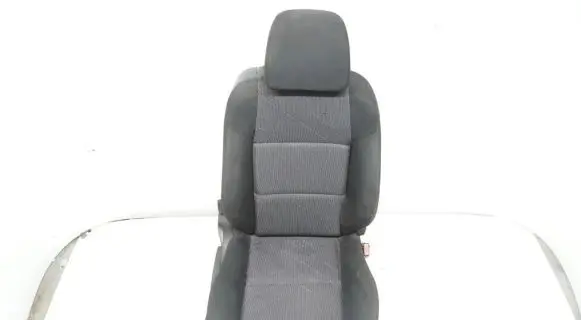Peugeot 207 Front passenger seat 