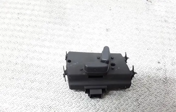 Chrysler Pacifica Seat control switch 0YD08TRMAB